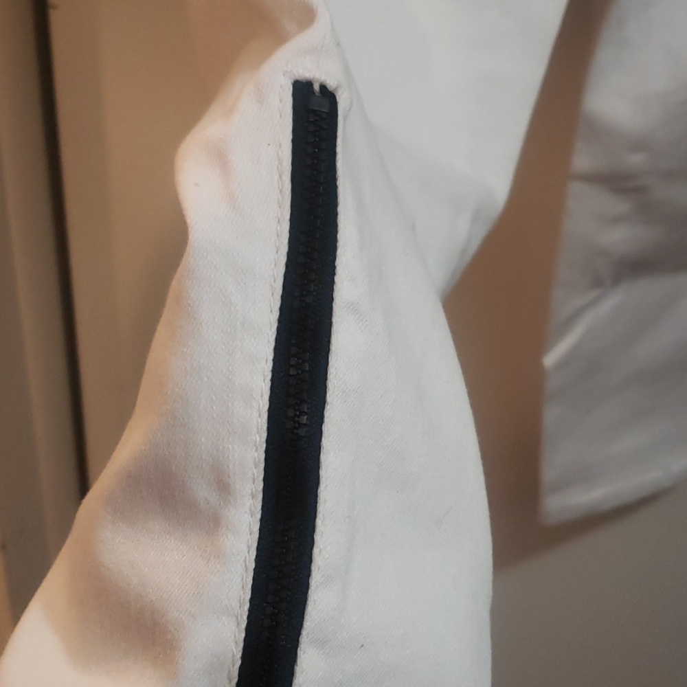 Pant - Picture 3 of 3
